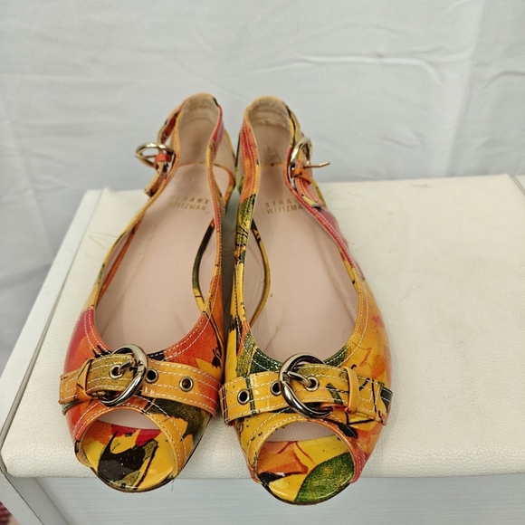 STUART WEITZMAN Floral Patent Leather Buckle Chitchat Peep Toe Flats Size 5M - Picture 4 of 9